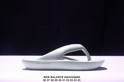 70 新百伦/李孝利同款New Balance Nb系列 夏款 Md一体成型 人字拖 拖鞋 36-45 Xm0304Q069