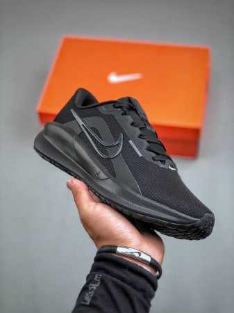 Nike Downshifter 13 新款登月缓震网面轻便透气跑步鞋 Fd6454-003 市面独家公司级品质做工 区别市面通货 脚感回弹感受非常直接 尺码： - 点击图像关闭