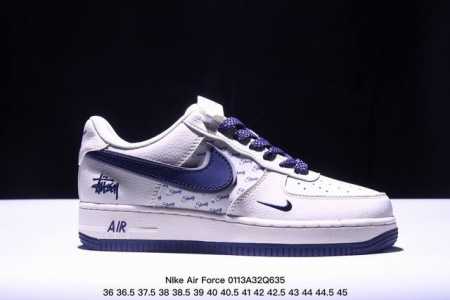 海外限量发售！公司级Nike Air Force 1 '07 Low “北面联名--米白蓝红”空军一号 低帮 运动鞋 休闲鞋 折边针车 工艺难度大 原楦头原纸板 - 点击图像关闭