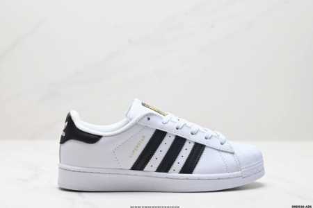 真标阿迪达斯adidas三叶草 Originals Superstar贝壳头系列低帮经典百搭休闲运动板鞋 货号:Eg4959 尺码:35.5 36 36.5 3 - 点击图像关闭