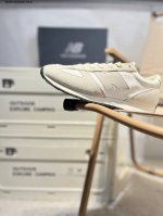 新百伦 Nb327 Nb 471复古慢跑鞋 New Balance 471 复古先锋 Ms327系列复古休闲运动慢跑鞋 上世纪 70 年代的意大利街头风格Nb新