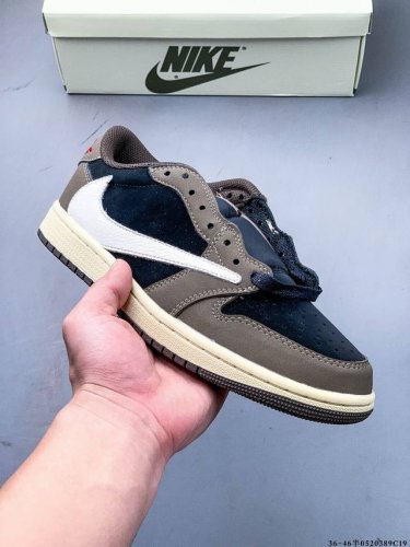 真标半码 耐克Nike Air Jordan Low 1 乔1低帮倒勾经典休闲鞋 0520389C19