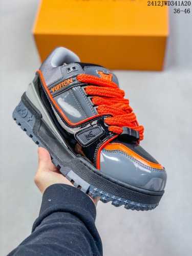 公司级路易威登 Louis Vuitton Lv路易威登板鞋 新款 Lv Trainer最新配色运动鞋 L家 篮球鞋风格运动鞋 该鞋由艺术总监 Virgil A