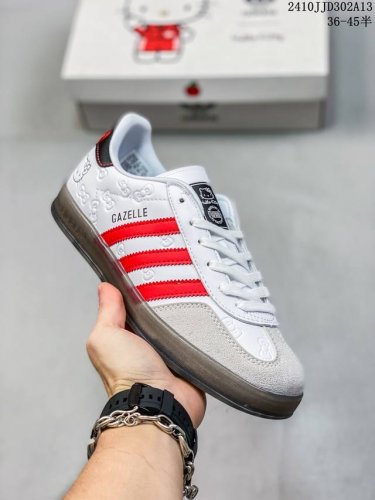 公司级adidas Originals Gazelle Indoor 三叶草休闲防滑耐磨低帮板鞋 鞋头出色设计 塑就出众贴合感 稳固的后跟贴合足部曲线设计 软弹