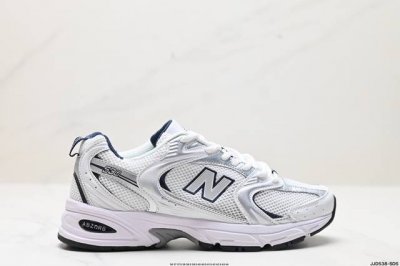 真标新百伦 Nb530 New Balance 530 复跑古鞋nb530这鞋双确实是nb家经复典古款式之一，以全科新技诠释，成打功造530鞋款。鞋面保在持53