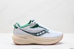 公司级Saucony Triumph 21 索康尼胜利 旗舰级缓震 慢跑减震透气 低帮训练跑步鞋 货号:S20881-136 尺码:36 36.5 37.5 3