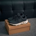 核心私 Descente Primer Gtx 迪桑特耐磨舒适防滑休闲跑步鞋 松紧开关 织物材质运动鞋 货号：D3131Tct02 尺码：36 37 38 39
