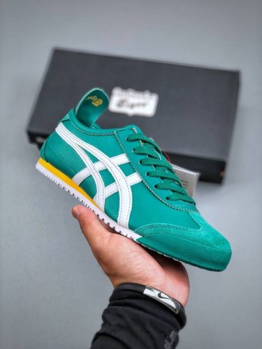 鬼塚虎 Onitsuka Tiger Mexico 66 复古经典百搭一脚蹬休闲运动鞋 货号 1183B771-300 尺码 35-45 半
