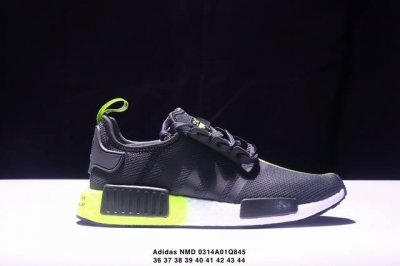 130 阿达迪斯 Adidas Nmd R1 Boost V2 二代弹力针织爆面米花缓慢震跑鞋 以鞋型、角度面和料，力展求现 Adidas创传新统，采时用髦廓形