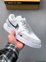 nike Court Vision Low 手绘涂鸦 解构绑带 休闲运动板鞋 纯原版本 低帮百搭透气休闲运动板鞋 经典耐用的设计 兼顾舒适脚感和出众风范 演绎匠
