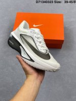 230 nike Zoomx Invincible Run Flyknit 6 轻量飞织低帮休闲运动慢跑鞋 特高弹性双层Md搭配碳纤维组合鞋底，轻盈缓震 鞋面采