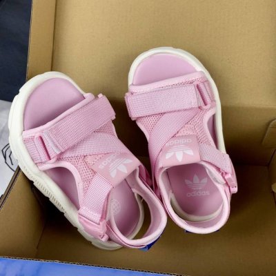 adidas阿迪达斯官网三叶草360 Sandal升级版爆款火热上市 采用魔术贴粘扣带设计更为方便穿脱。含双层开放式网眼鞋面 搭配超轻Eva防滑耐磨鞋底搭载Li