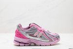 公司级New Balance M1906系列复古单品宝藏老爹鞋款 公司级版本复古元素叠加 质感超级棒 楦版型材料细节做工精细 作为Nb最经典的档案鞋型之一 与