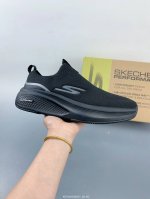 skechers斯凯奇男鞋休闲轻便懒人鞋一脚蹬运动鞋柔软舒适健步鞋！ Size：如图 编码：K57 410513