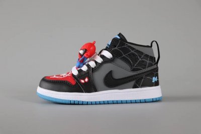 Jordan 乔丹 童鞋蜘蛛侠卡通玩偶版本上线你家有个fashion宝贝中底注胶孔内置真sole气垫耐克air Jordan Brand 1 Mid Gs Hu