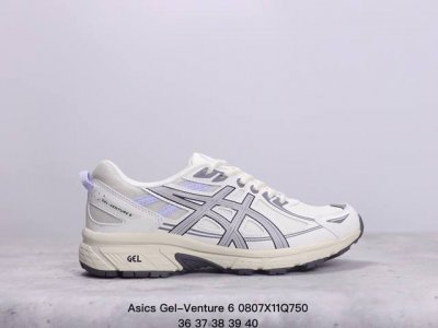 asics Gel-Venture 6 复古单品 gel- Venture6跑鞋是越野跑者的多功能选择。专为喜欢户外运动的人士设计，这款鞋采用gl技术缓冲，可增