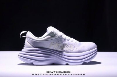 公司级小红书推荐Hoka W Bondi 8全新配色 这个品牌来自于新西兰的毛利语，Hoka表示大地，One One表示飞越，连起来就是飞越地平线，One On