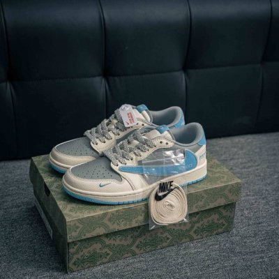 核心私 air Jordan 1 乔丹篮球鞋男女运动鞋潮流板鞋 货号 Hs8068 008 尺码 36 37 37.5 38 38.5 39 40 40.5 4