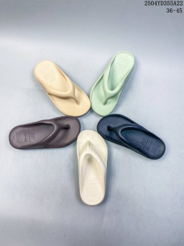 耐克 Nike Offcourt Adjust Slide 男女子拖鞋缓震 夏季 一字拖 沙滩运动防水凉拖鞋 家居休闲拖鞋 类型：男女鞋 尺码：36-45含半码