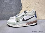 230 #新品上市实拍 Nike Air Jordan Legacy 312 Low 乔丹最强三合一混合版 白绿有着交错结合的设计，它的名字就展现出它所包含的鞋