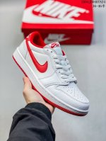 公司级 耐克 乔丹Air Jordan 1 Low Aj1 乔1 乔丹1代Aj1 低帮复古文化休闲运动篮球鞋 复古板鞋。该鞋款从 1985 年元年款汲取设计灵感