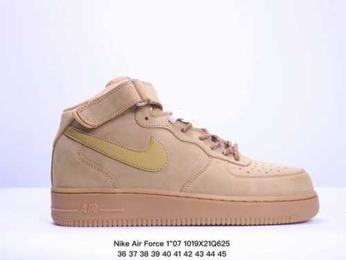 Nike 耐克 公司级 空军一号中帮原楦原数据开发楦型，采用二层磨砂皮鞋面材质秋冬必备,依旧高规格,全新 小麦 AF1 再度回归耐克Nike Air Force