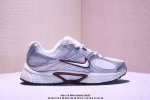 公司级Nike V5 Rnr 耐克 舒适百搭防滑耐磨 低帮休闲鞋 鞋面是大网孔设计 透气性超强 夏天穿完全不会闷脚 特别适合现在这种天气 中底是泡棉材质 脚感特
