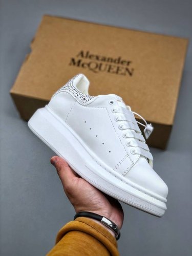 独家配色 意大利高奢品牌Alexander Mcqueen亚历山大 麦昆 Sole Leather Sneakers低帮时装厚底休闲运动。尺码：35-45