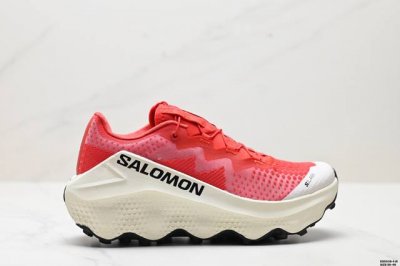 公司级Salomon萨洛蒙 S Lab Ultra Glide 柔软舒适防滑耐磨 低帮公路跑步鞋 潮流越野机能户外休闲运动跑步鞋 采用透气网布与防护皮革组合鞋面