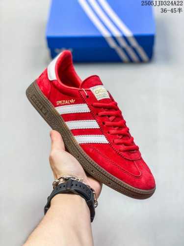 adidas Wmns Originals Samba Og Cdg 桑巴舞系列绅士德训足球风百搭低帮休闲运动板鞋 联名白桃红爱心 货号: Fw2414 尺码