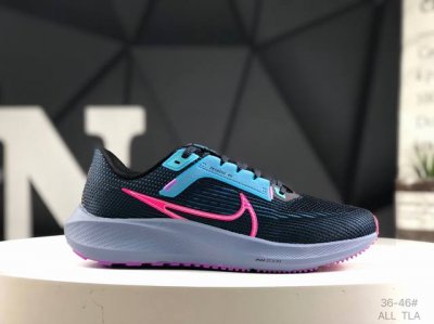 160 nike Zoom Pegasus 40 登月40代系列网面透气缓震疾速跑鞋 原档案数据开发纸版楦型 内里嵌入定型海绵 中底搭载前Zoom+全掌Reac