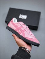 亚瑟士 鬼冢虎 Onitsuka Tiger Tokuten复古跑鞋街拍潮鞋低帮板鞋经典款德训中性复古运动鞋 货号：1183B938-100 尺码：36-41