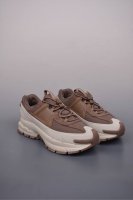 260 耐克Nike Zoom Vomero Roam 5 Roam 复古跑五代休闲运动慢跑鞋 简洁设计 功能性强 防水防撕裂鞋面 鞋带也改成了束绳设计 上脚