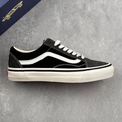 本地 核心私 Vans Premium Old Skool 36 范斯官方 高端复古休闲板鞋 #经典Style 36 鞋型增强复古属性 从鞋型和贴合度方面重塑鞋