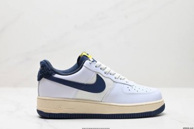 公司级nike Air Force 7 原楦头原纸板 打造纯正低帮空军版型 专注外贸渠道 全掌内置蜂窝气垫 原盒配件 原厂中底钢印、拉帮完美 货号:Dr0148