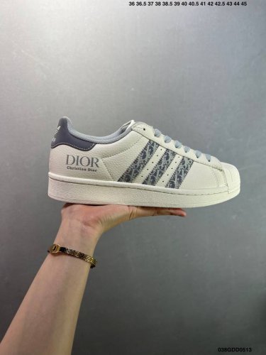 公司级Adidas Originals Gazelle Indoor 三叶草休闲防滑耐磨低帮板鞋 纯原版本 鞋头出色设计 塑就出众贴合感 稳固的后跟贴合足部曲线