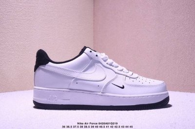 耐克Nike Air Force 1 Low 空军一号低帮休闲板鞋 打造纯正空军版型#专注外贸渠道 全掌内置蜂窝气垫 #原盒配件 原厂中底钢印、拉帮完美 货号：