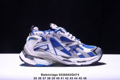 巴黎世家 Balenciaga 巴黎世家Runner老爹鞋舒适运动慢跑鞋 不含皮运动鞋，网布材质，磨损效果，鞋头边缘印有尺码，背面浮印尺码，外侧印有跑者徽标，鞋