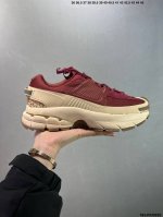 公司级耐克Nike Zoom Vomero Roam 5Roam 复古跑五代休闲运动慢跑鞋 纯原版本 简洁设计 功能性强 防水防撕裂鞋面 鞋带也改成了束绳设计