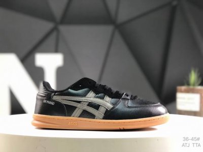 真标带半码Asics Skyhand Og 复古舒适 防滑耐磨 低帮板鞋 货号:1203A451-001 尺码:36 37 37.5 38 39 39.5 40