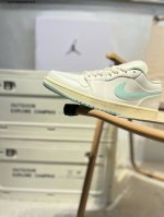 公司级头层皮乔丹Air Jordan 1 Low Aj1低帮系列篮球鞋 官方同步配色 原装级产物 #拒绝公底 立体鞋型 细节完美 高清洁度Dc0774 Qz70