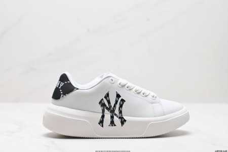 真标Mlb 纽约洋基队 Chunky Classic Heel Dia Monogram Logoerte 低帮 板鞋 货号:3Asxccb3N 尺码:35.5 - 点击图像关闭