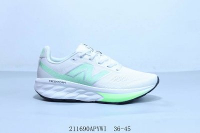 Nb 新百伦 Stone Island X New Balance Fuelcell 轻量跑鞋 211690Apywi 36-45