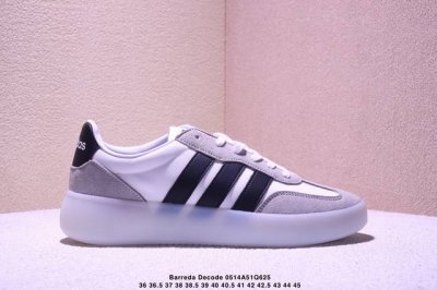 adidas 阿迪达斯 德训系列 男女鞋真标半码制，采用翻毛皮组合牛津布鞋面材质，外置Rb耐磨橡胶外底阿迪达斯Adidas Barreda Decode Low