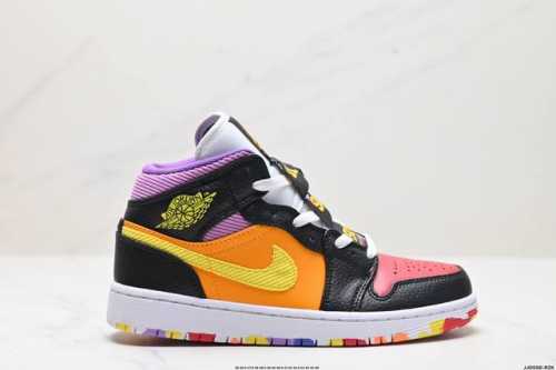 真标nike Air Jordan 1 Retro Mid Aj1乔丹一代中帮经典复古文化休闲运动篮球鞋 货号:Fd1317-007 尺码:36 36.5 37