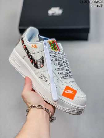 公司级耐克nike Air Force 1 Low 空军一号低帮百搭休闲运动板鞋。柔软、弹性十足的缓震性能和出色的中底设计，横跨复古与现代的外型结合，造就出风靡 - 点击图像关闭