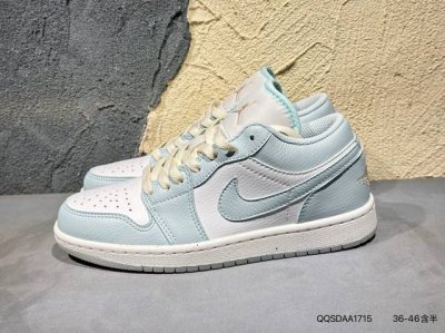新品上市实拍 air Jordan 1 Low 低帮 蓝柠檬 Aj1 乔丹1代 Aj1 乔1 低邦 蓝黄拼接 乔丹篮球鞋系列 鞋身采用蓝色皮革勾勒轮廓 明黄色注