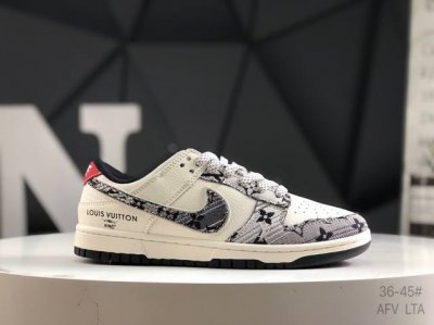 公司级带半码 耐克 Nike Sb Dunk Low 纯原大厂出品 极力推荐 原装头层材料 独家版型蒸餾加工帶來的是更好的视觉和脚感体验大厂纯原品质出货 清洁度