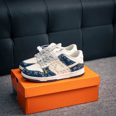 核心私 Nike Dunk 全套原楦原模倾力打造完美版型 独家原厂航空铝磨具打磨大底 鞋头坡度极致还原 无解鞋型 原盒原配 圈内天花板工艺 原厂冲刀 超高清洁度