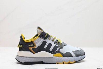 公司级阿迪达斯三叶草 Nite Jogger 经典运动跑鞋 夜行者 复古跑鞋原厂材料 原厂大底 私家独模 网布搭配麂皮拼接打造鞋面 极具复古风格鞋头及鞋跟点缀3